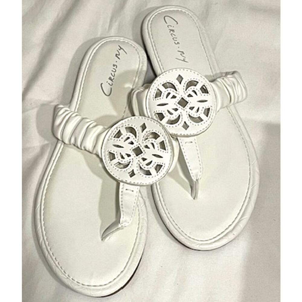 Circus Camara Flip Flops White Medallion Vegan Leather Women's Sz 7